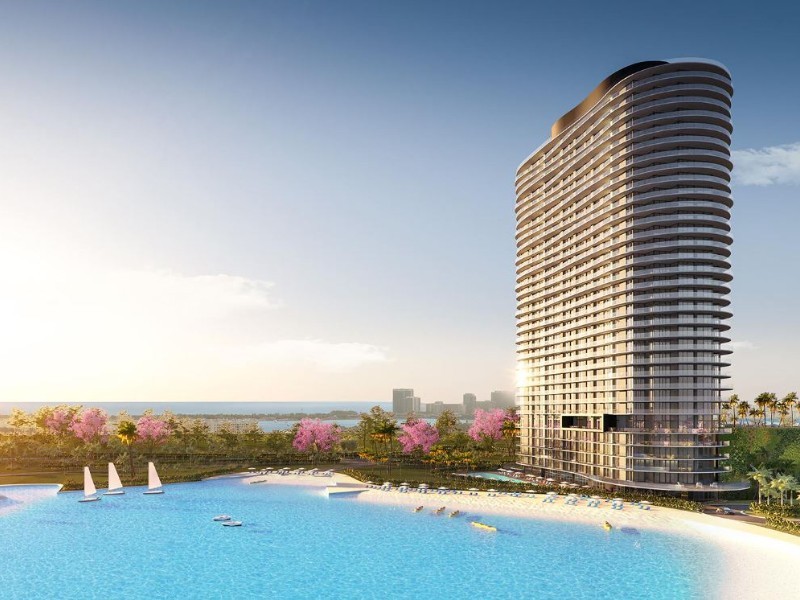 2391 Laguna Cir North Miami Florida 33181